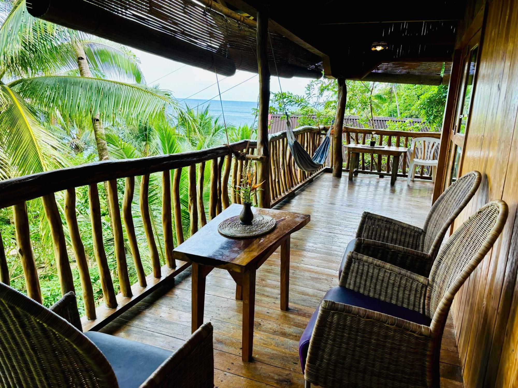 White Beach Front And Cottages Buruanga Exteriér fotografie