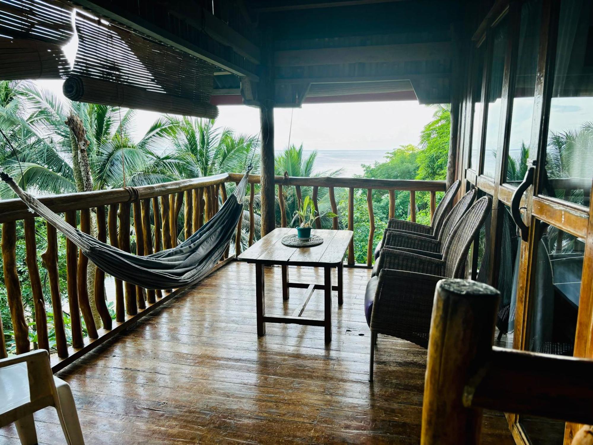 White Beach Front And Cottages Buruanga Exteriér fotografie