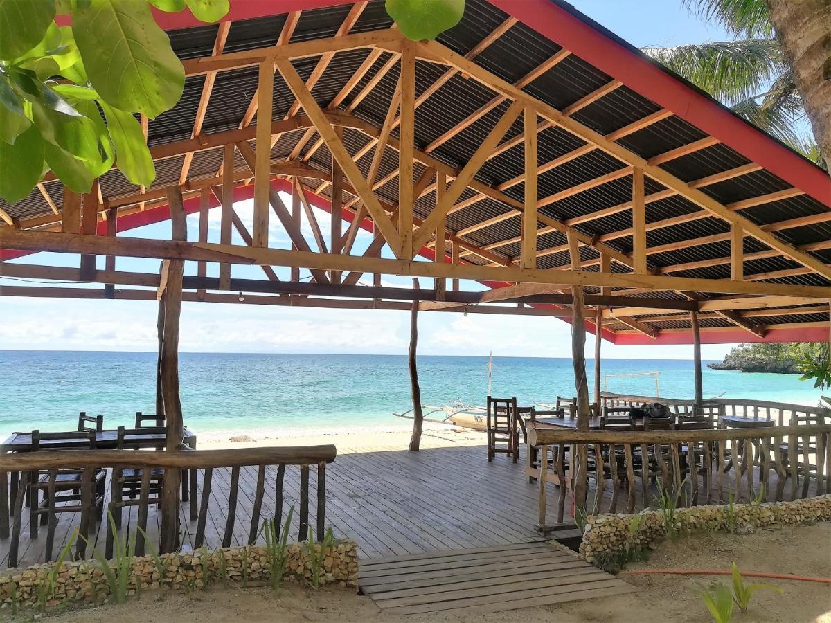 White Beach Front And Cottages Buruanga Exteriér fotografie